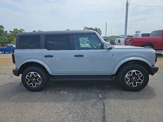 2026 Ford Bronco Outer Banks&reg; SUV