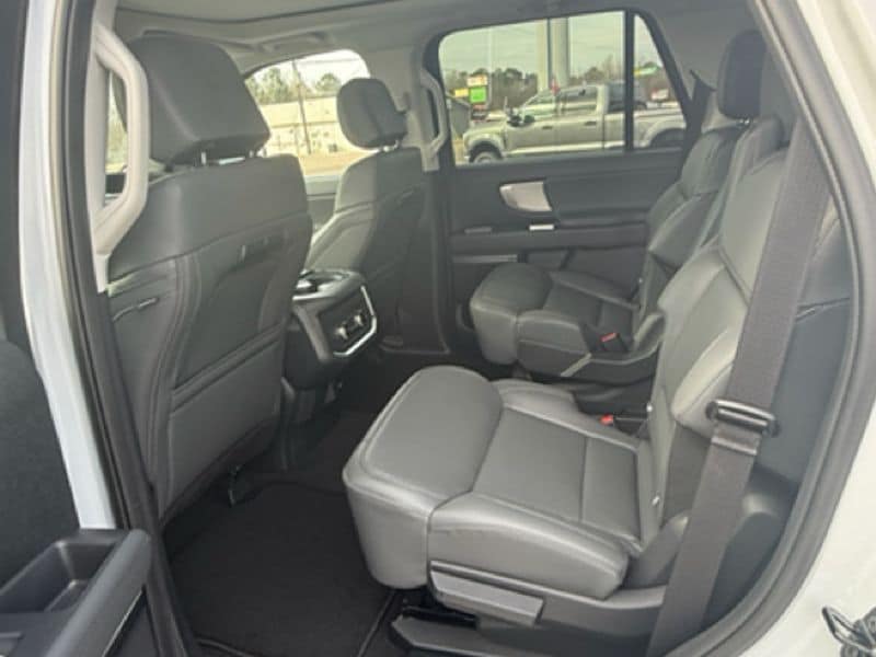 2026 Ford Expedition Active - Photo 10