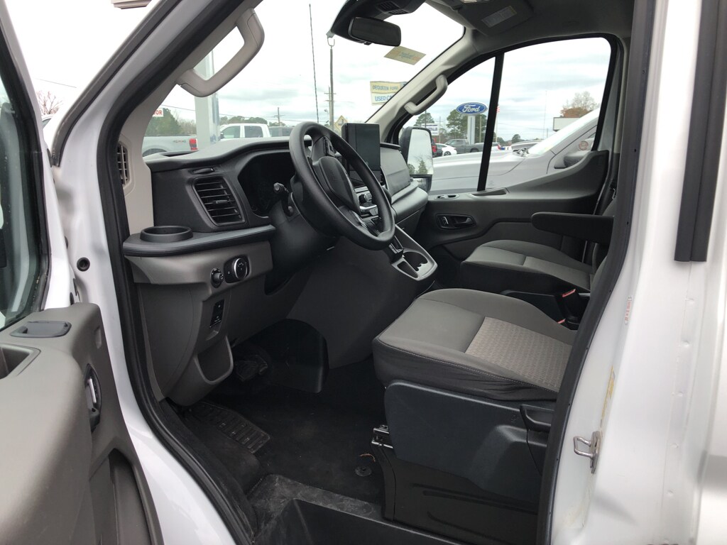 Used 2023 Ford Transit Wagon XLT Wagon