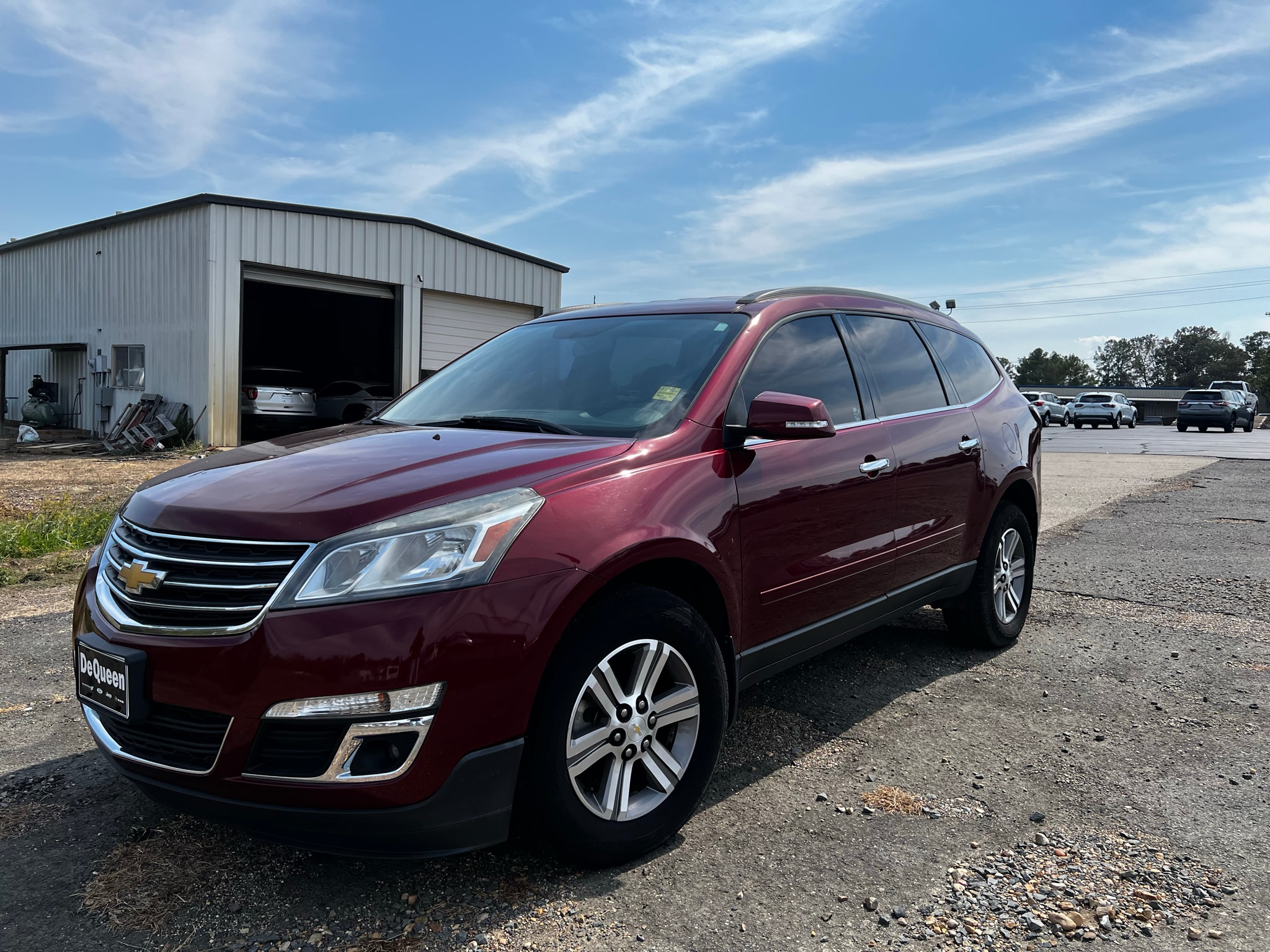 Used 2016 Chevrolet Traverse 2LT with VIN 1GNKRHKD2GJ332594 for sale in De Queen, AR