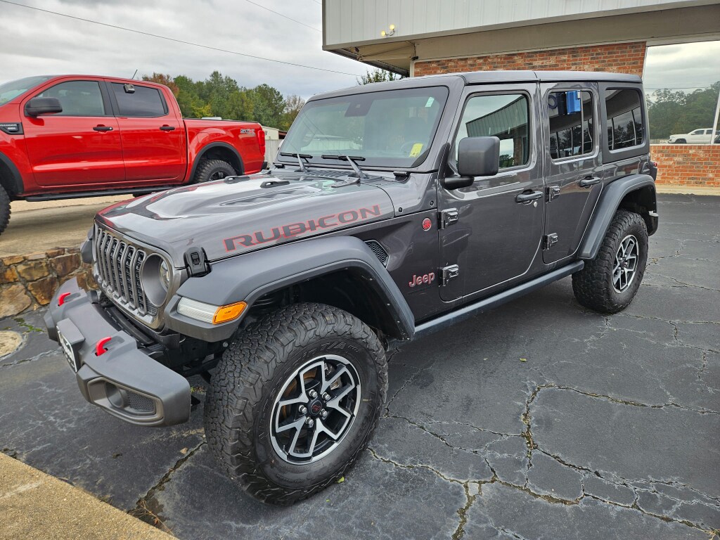 Used 2024 Jeep Wrangler Rubicon SUV