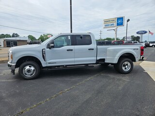 2026 Ford F-350 XLT Crew Cab