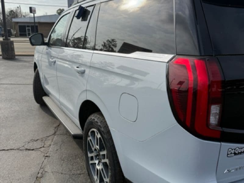 2026 Ford Expedition Active - Photo 7