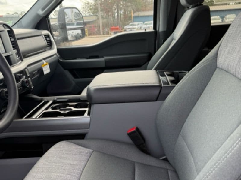 2026 Ford F-250 Super Duty XLT - Photo 12