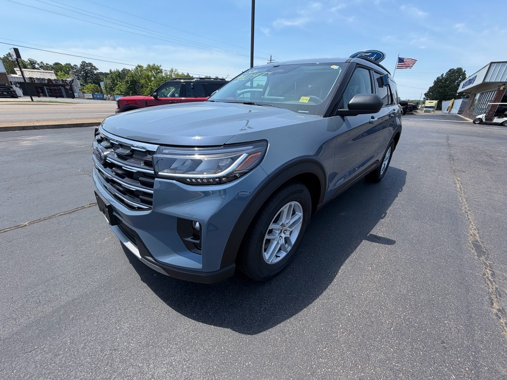 2026 Ford Explorer's photo