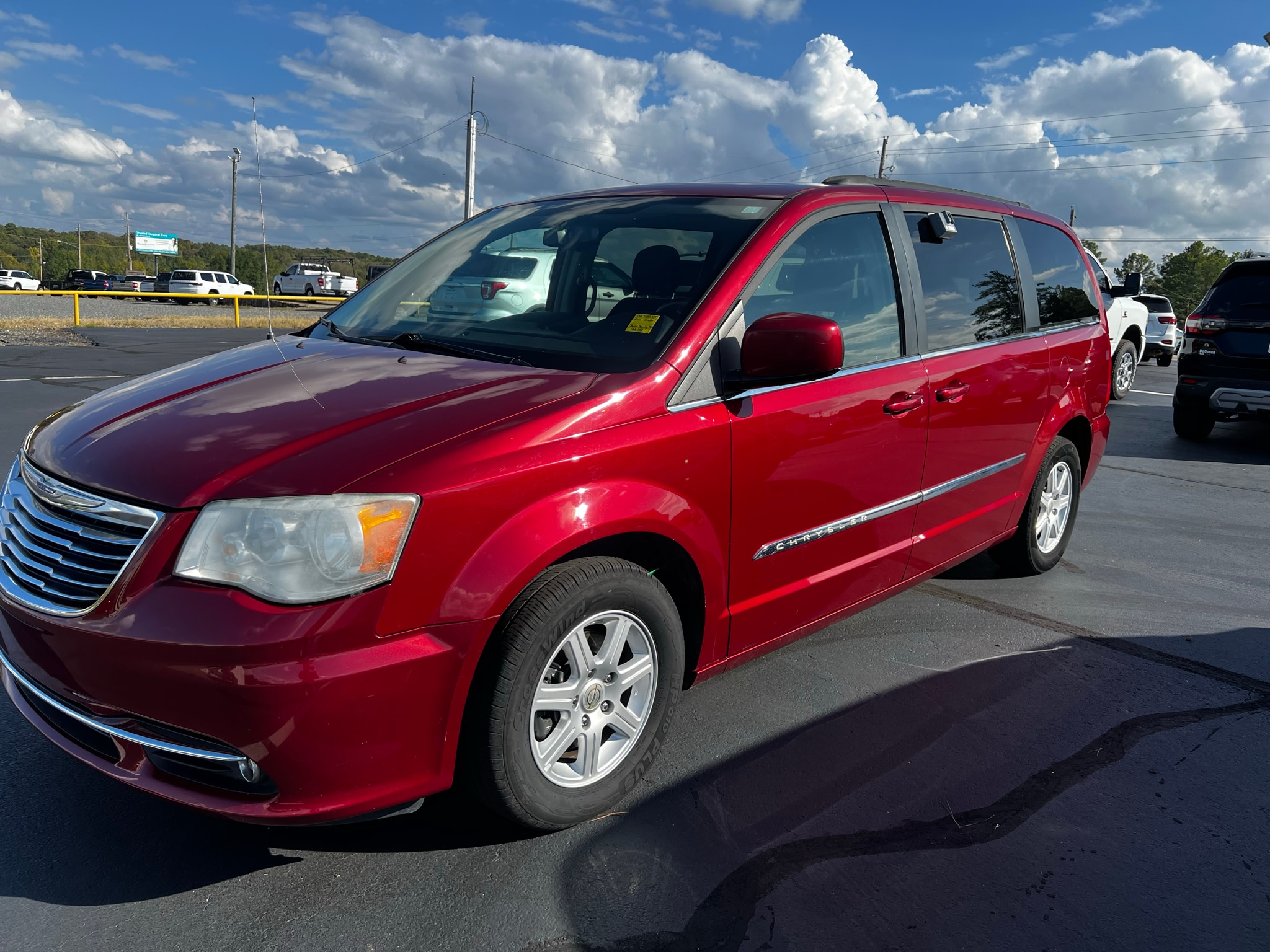 Used 2011 Chrysler Town & Country Touring with VIN 2A4RR5DG5BR703355 for sale in De Queen, AR