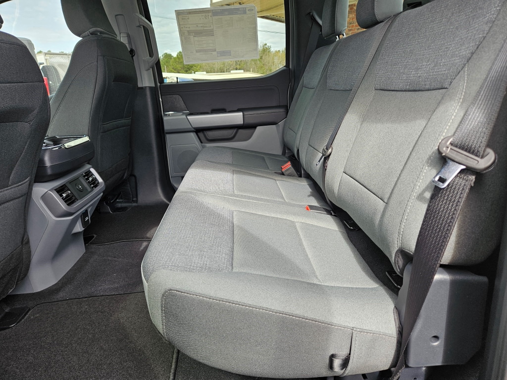 2026 Ford F-150 XLT - Photo 12