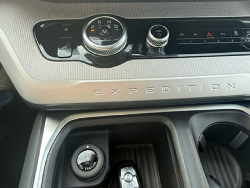 2026 Ford Expedition Active - Photo 17