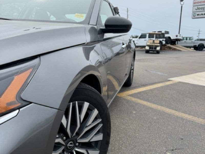 2024 Nissan Altima SV