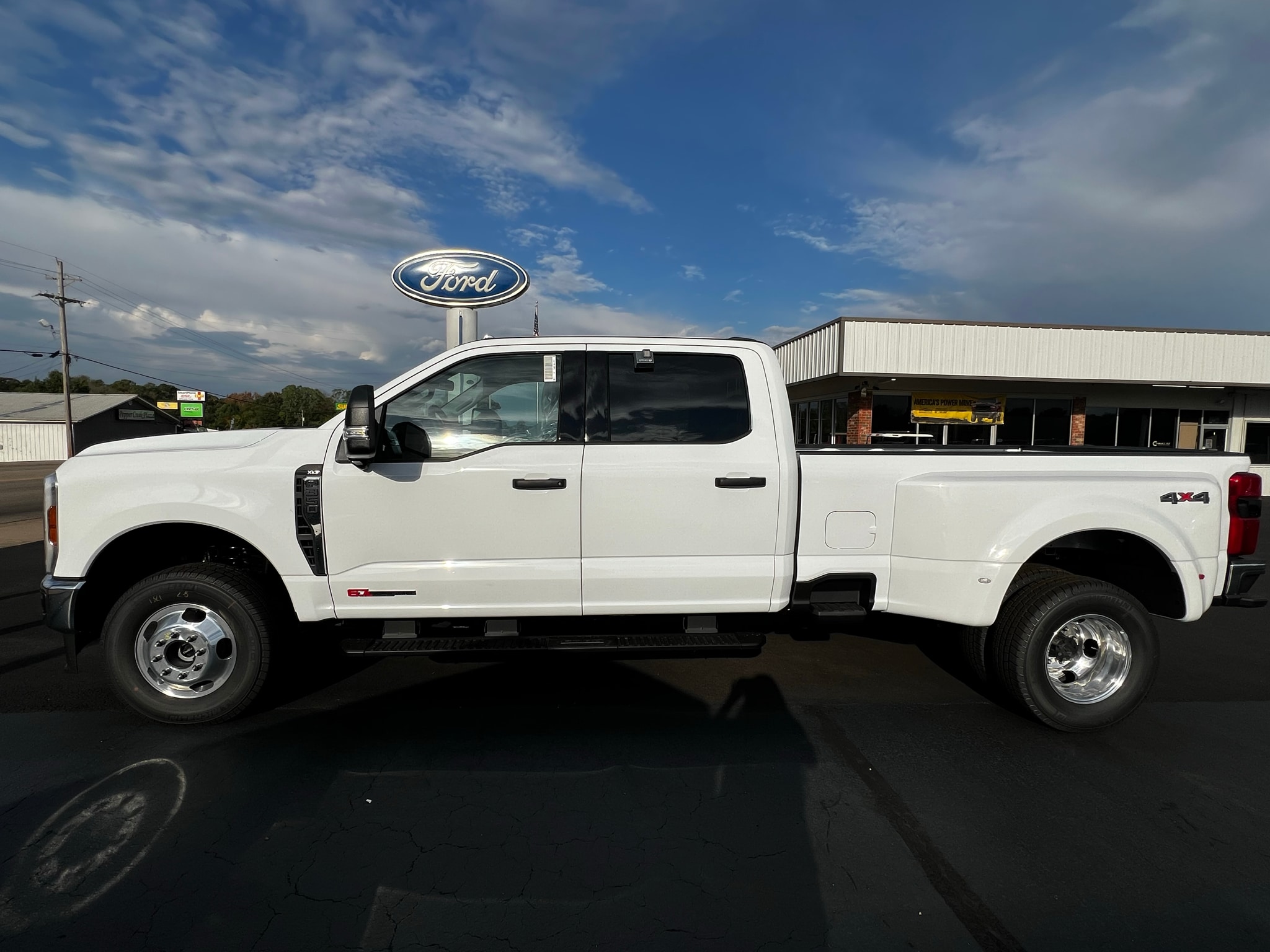 2027 Ford F-350 Super Duty