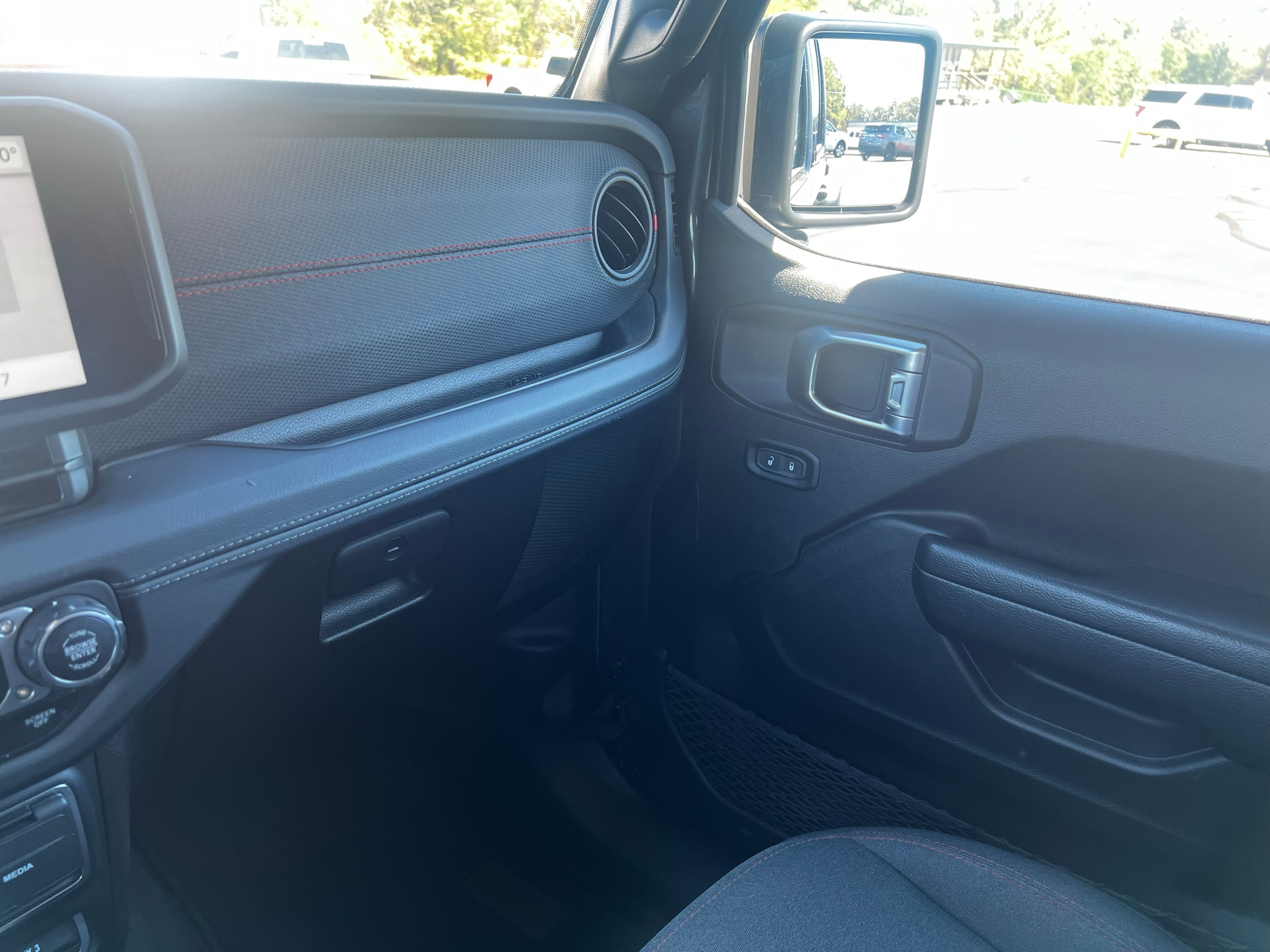 2024 Jeep Wrangler 4-Door Rubicon - Photo 19