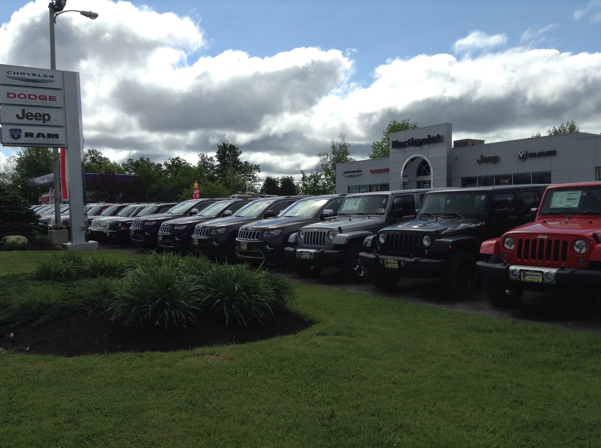Northpoint Chrysler Dodge Jeep Ram Car Dealership Derby VT Near Lyndon