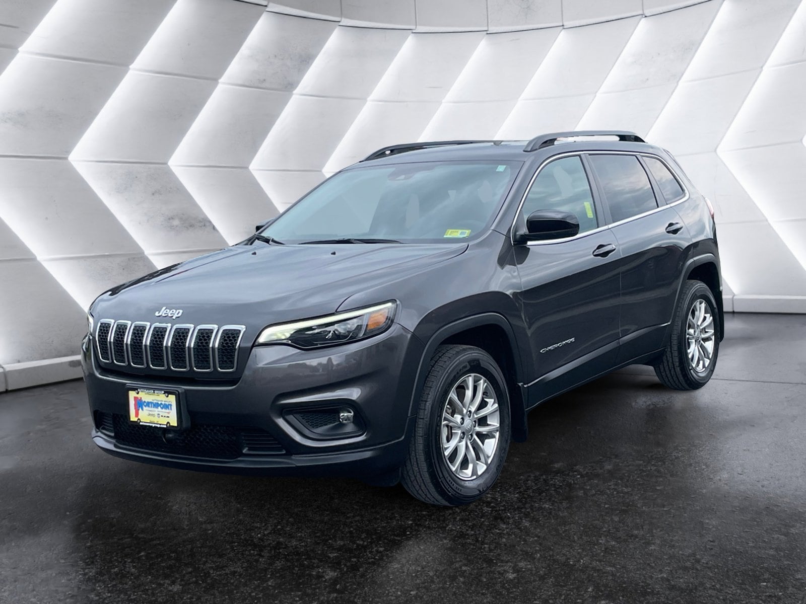 Used 2022 Jeep Cherokee Latitude Lux with VIN 1C4PJMMX5ND523556 for sale in Newport, VT