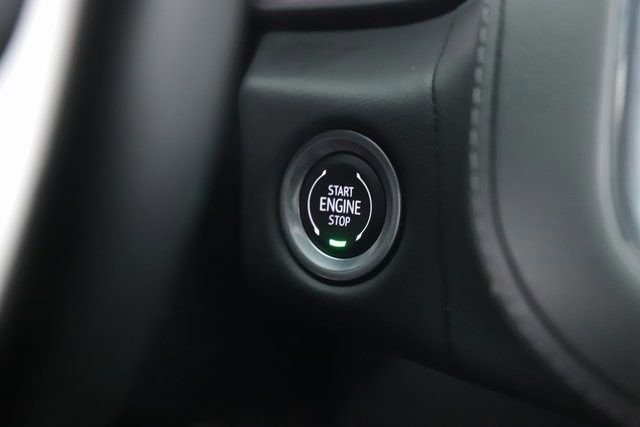 2024 GMC Yukon SLE - Photo 23