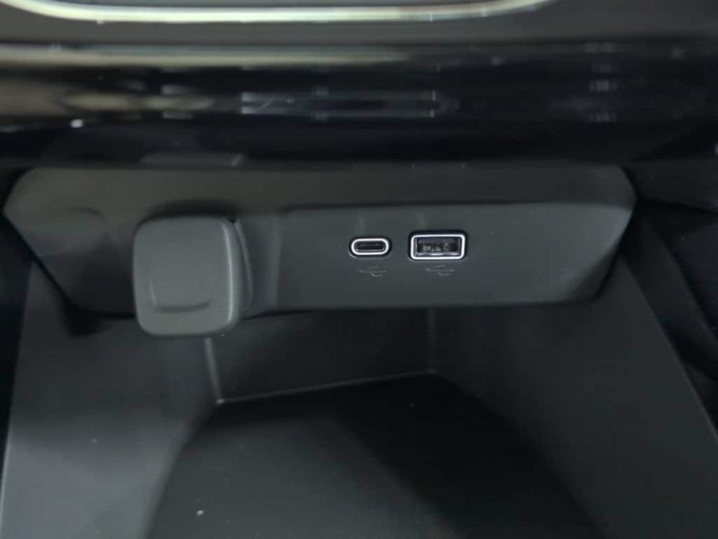 2026 Chevrolet Trax Activ - Photo 16