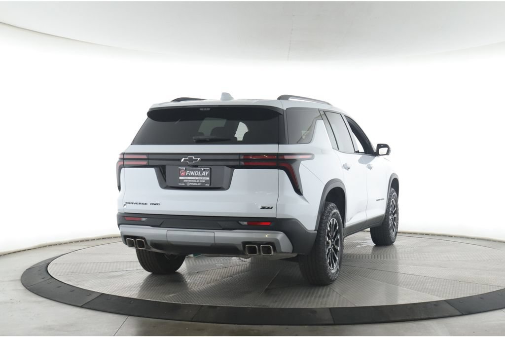 2026 Chevrolet Traverse Z71 - Photo 7