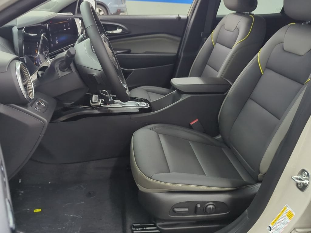 2026 Chevrolet Trax Activ - Photo 9