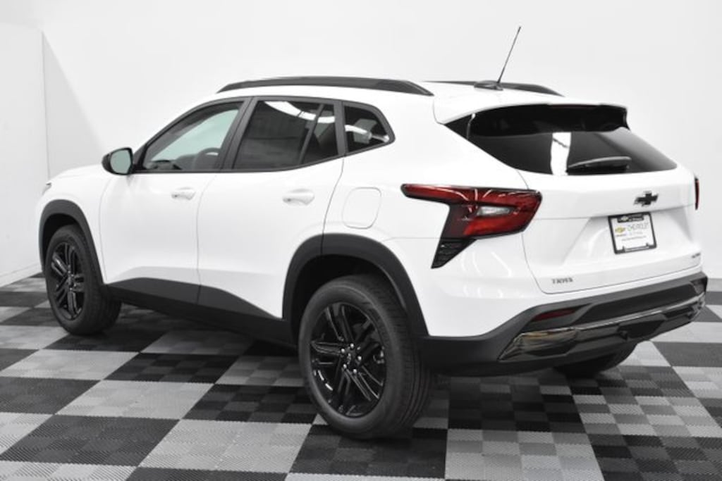 New 2025 Chevrolet Trax Activ SUV