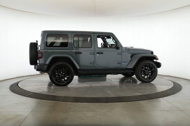 2025 Jeep Wrangler 4xe Sahara 4XE - Photo 6