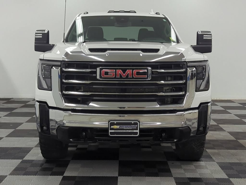 1GT49NEY8RF159751