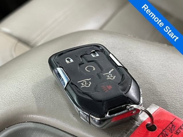 Used 2015 GMC Yukon Denali with VIN 1GKS2CKJ9FR704006 for sale in Ottawa, OH