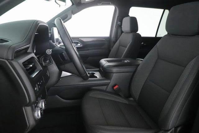 2024 GMC Yukon SLE - Photo 16