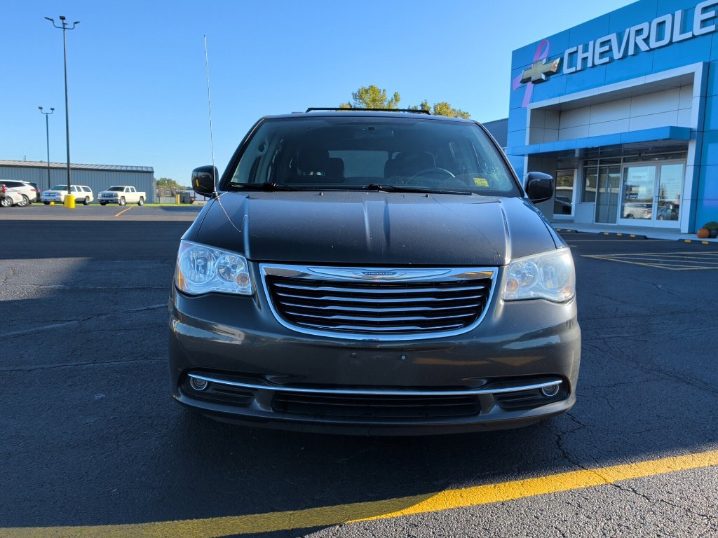 Used 2011 Chrysler Town & Country Touring with VIN 2A4RR5DG4BR775552 for sale in Ottawa, OH