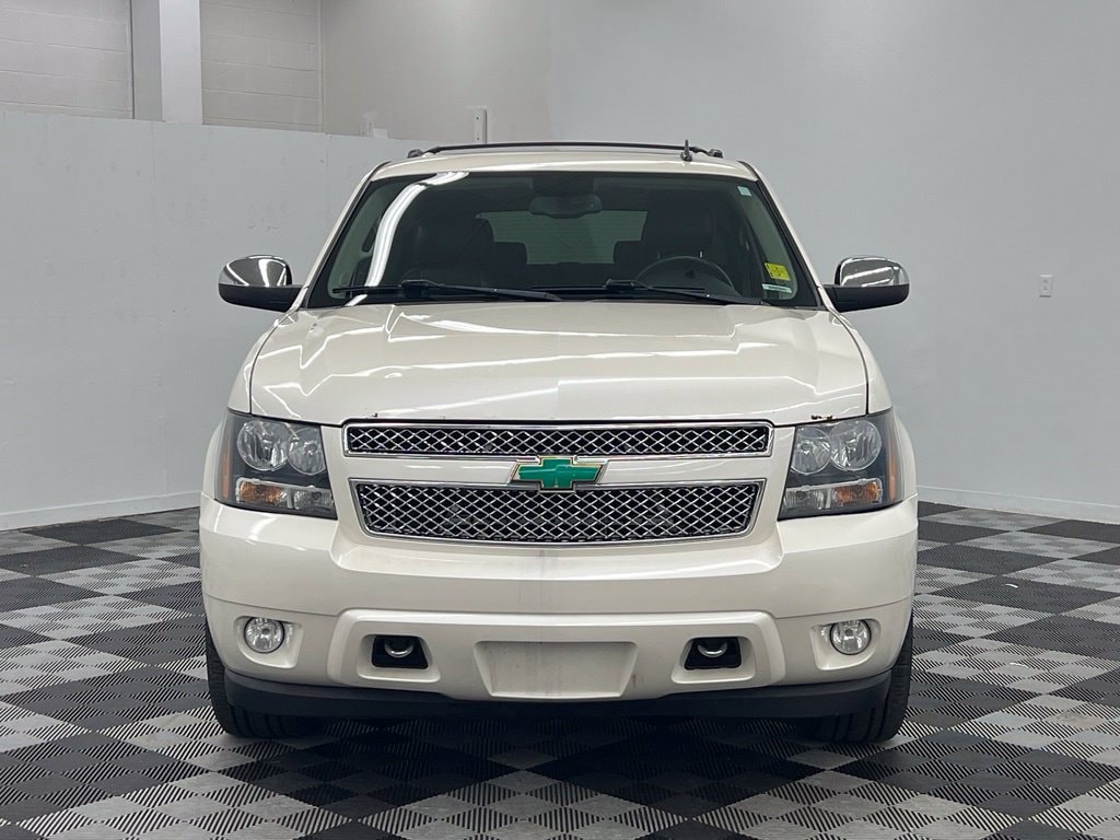 Used 2014 Chevrolet Suburban LTZ with VIN 1GNSKKE74ER144911 for sale in Ottawa, OH