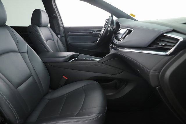2023 Buick Enclave Essence - Photo 30