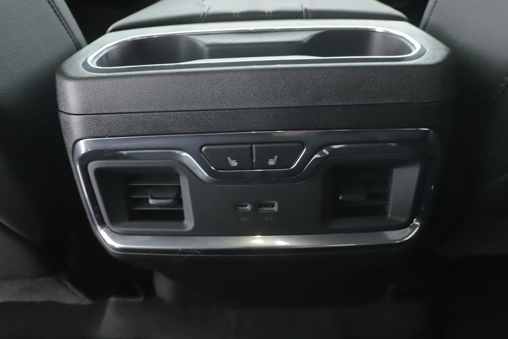 2026 Chevrolet Silverado 1500 High Country - Photo 30