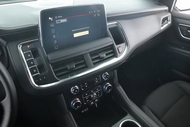 2024 GMC Yukon SLE - Photo 25