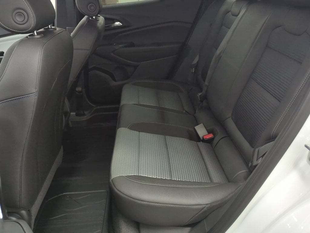 2026 Chevrolet Trax LT - Photo 24