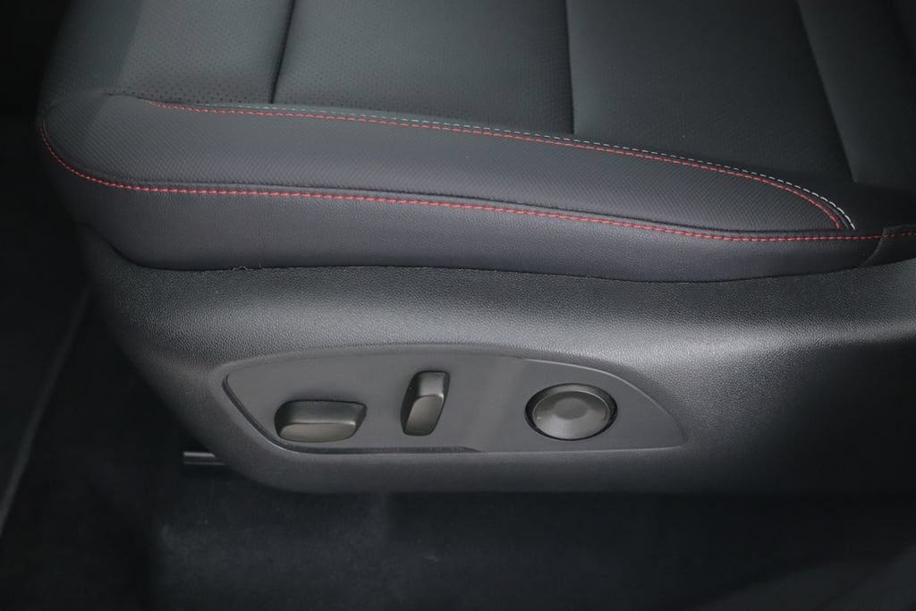 2026 Chevrolet Traverse Z71 - Photo 18