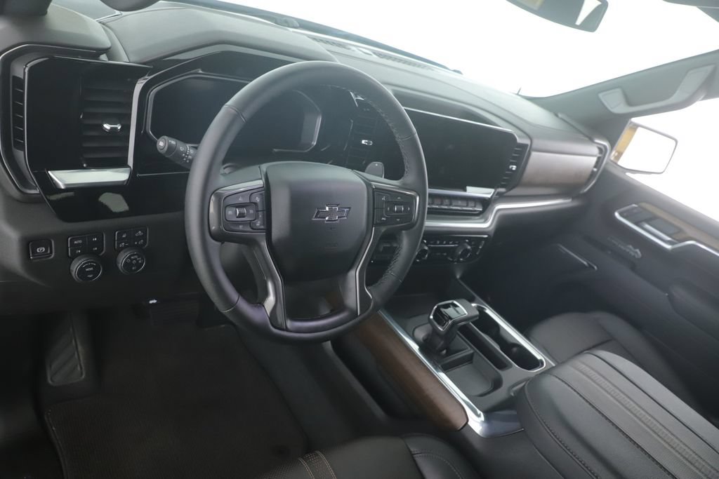 2026 Chevrolet Silverado 1500 High Country - Photo 18