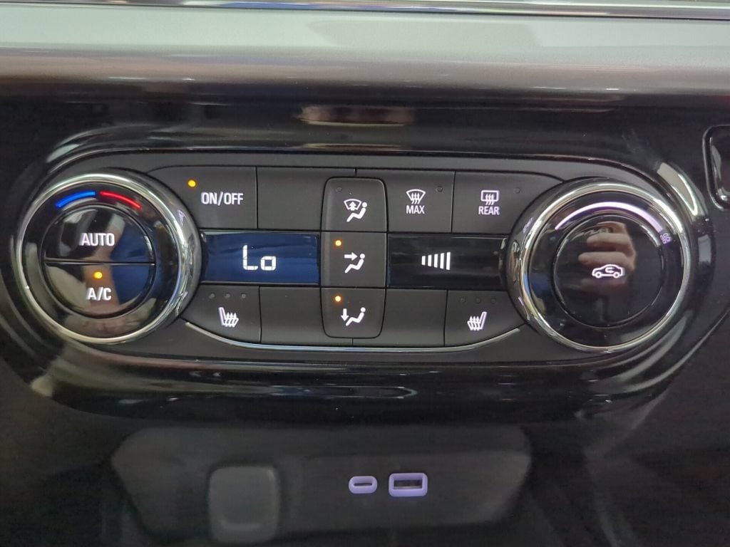 2026 Chevrolet Trax LT - Photo 19