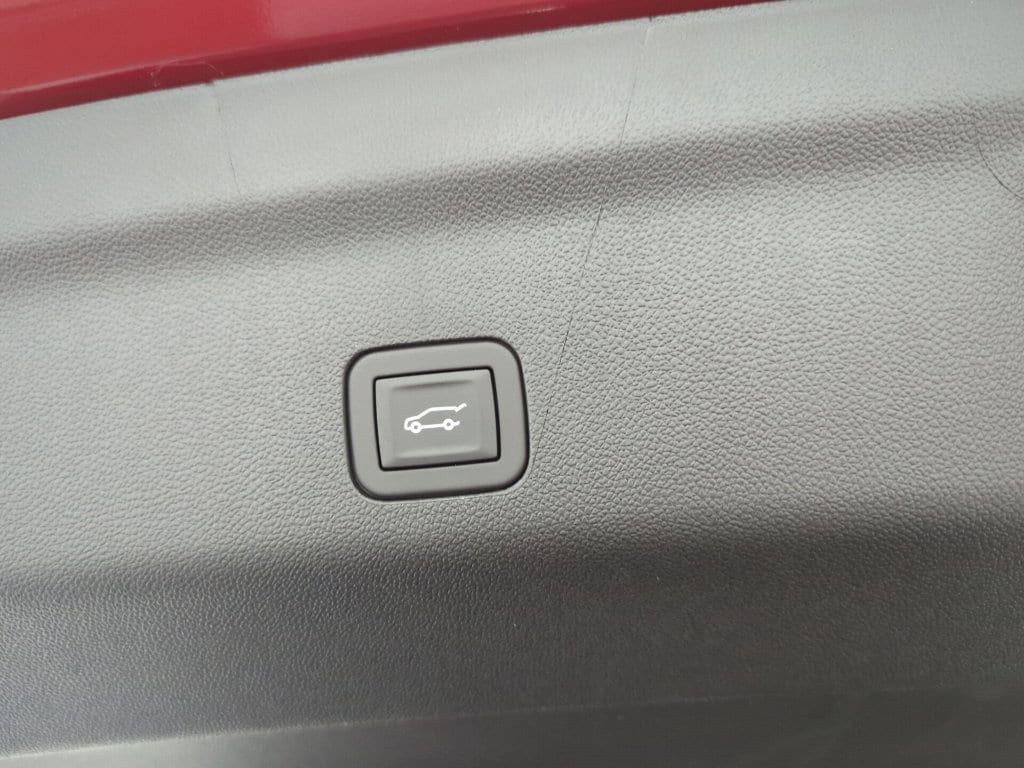 2026 Chevrolet Tahoe RST - Photo 31