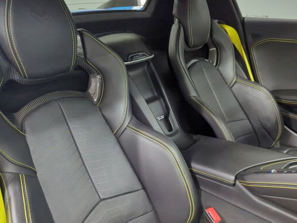 2021 Chevrolet Corvette 3LT - Photo 27