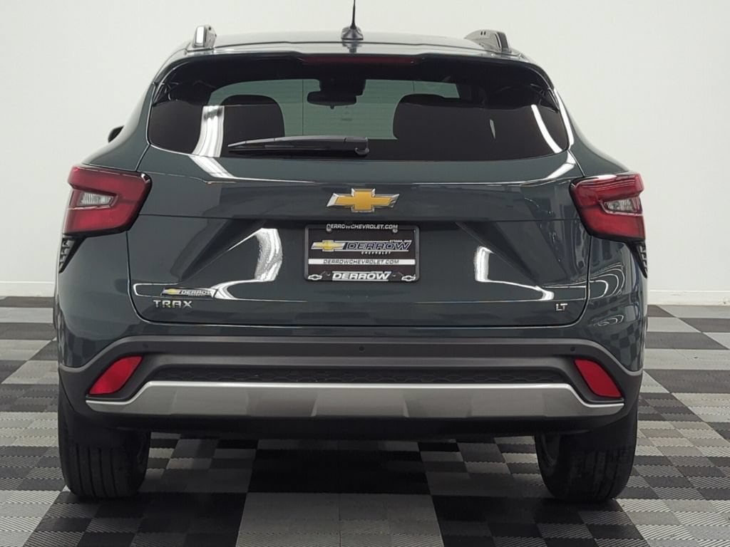 2026 Chevrolet Trax LT - Photo 6