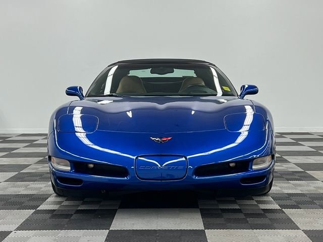 Used 2002 Chevrolet Corvette Base with VIN 1G1YY32G025130009 for sale in Ottawa, OH