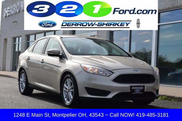2017 Ford Focus Sedan SE's photo