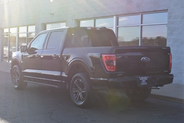 2023 Ford F-150 XLT photo 4
