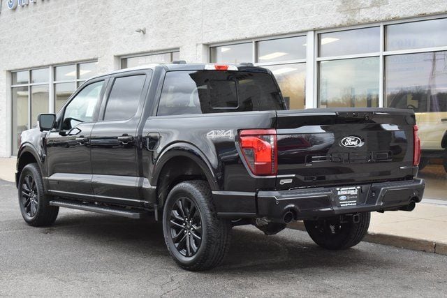 2026 Ford F-150 XLT - Photo 4