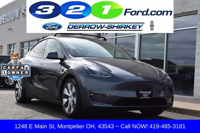 2022 Tesla Model Y's photo