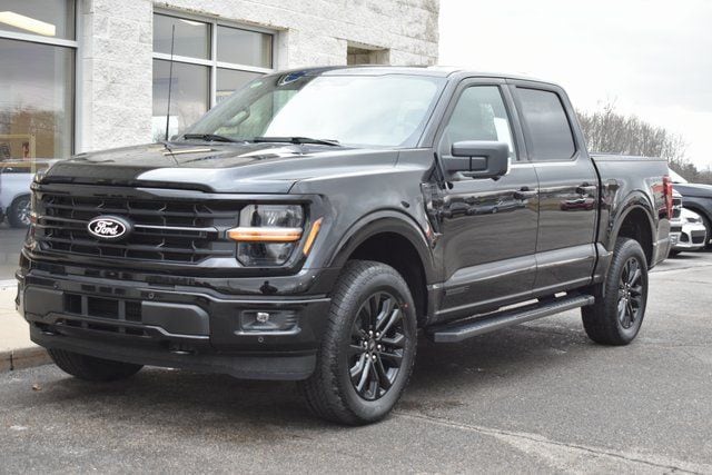 2026 Ford F-150 XLT - Photo 9