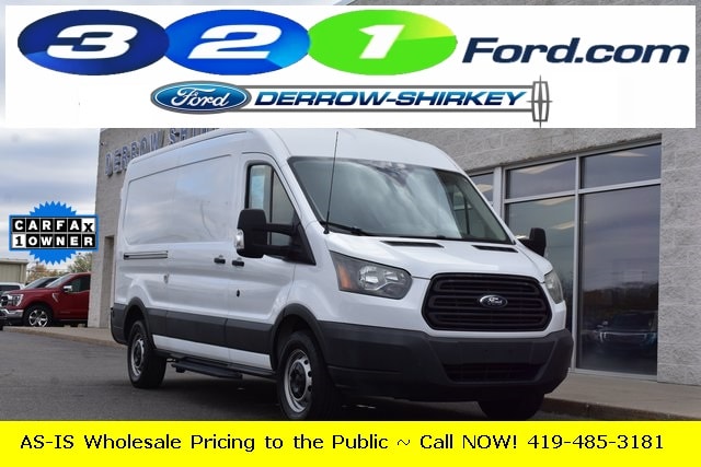 2016 Ford Transit Base's photo