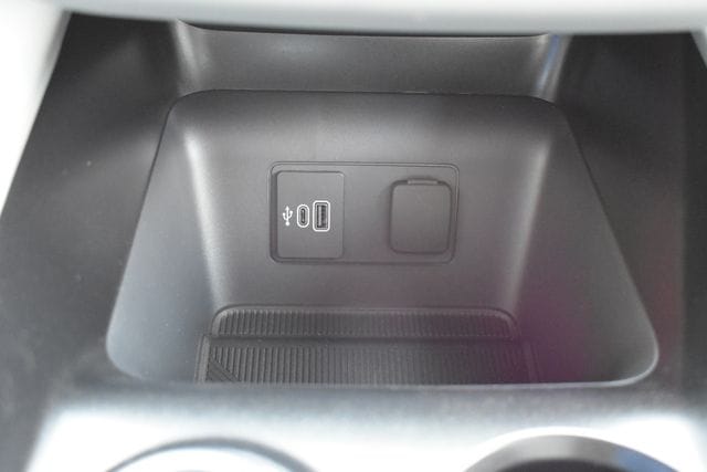 2026 Ford Explorer Active - Photo 32