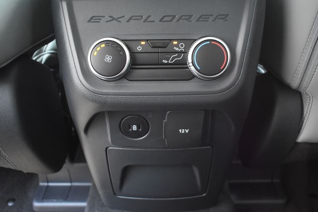 2026 Ford Explorer Active - Photo 35