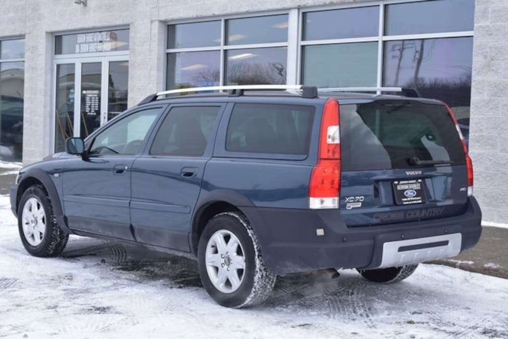 Used 2006 Volvo XC70 2.5T Wagon