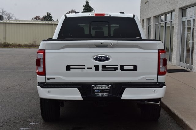 2023 Ford F-150 Lariat FX4 photo 2