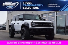 New 2025 Ford Bronco Raptor **BLACK APPEARANCE PACKAGE** SUV near Bryan OH